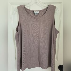 Relaxed Scoop Neck Tank Top in Mauve Taupe